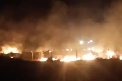 El fuego avanzaba sin control en Frías y el peligro era mayor de lo que imaginaban
