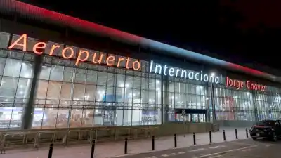 Gobernador Jaldo expresa “extrema preocupación” por tarifa peruana que pone en riesgo vuelo Tucumán-Lima