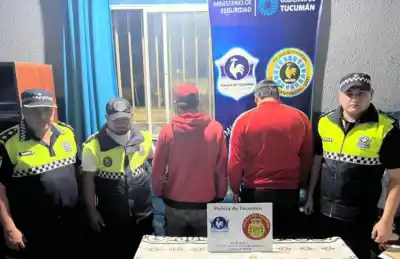 Acheral: vieron a la policía, tiraron una bolsa con cocaína e intentaron escapar