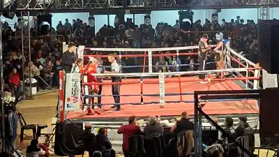 El Festival de Boxeo que paralizó Frías: más de 2.000 personas y un combate internacional