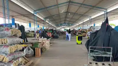 Denuncian que la Cooperativa de Feriantes de Perico opera sin autoridades ni balances desde hace un año