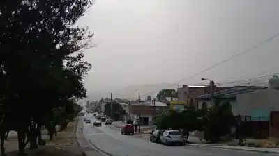 Fin de semana congelado en Comodoro: el viento no da tregua y las lluvias vuelven el lunes