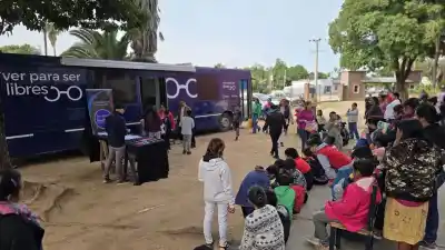 Salud visual gratis para chicos: llega a San Juan un programa que arma los anteojos en el momento