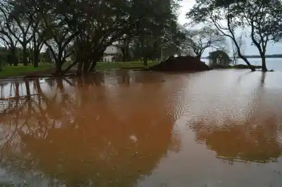 El río Uruguay no da tregua: alcanzó los 11,60 metros y Santo Tomé ya está en alerta