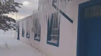 La nevada que no da tregua: tres escuelas de Alta Montaña siguen con clases virtuales
