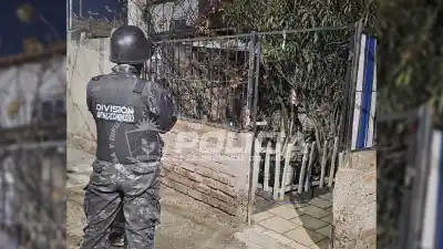 Vecino avisó por la app y cayeron con 33 dosis de cocaína en San Lorenzo Norte