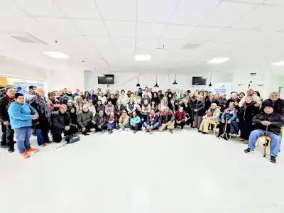 Sábado de prevención: 100 adultos mayores participaron en la 17ª jornada de Grandes Amigos Salud