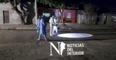 Niña de 7 años baleada en la cabeza mientras jugaba en el patio de su casa