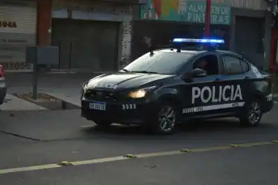Asaltó a una mujer con un cuchillo en Maipú: lo que la policía encontró en su poder