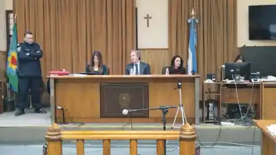 Prohíben nuevos detenidos en tres comisarías del Conurbano: las condiciones que indignaron a la Justicia
