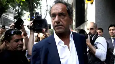 Con máscaras de payaso y un cómplice inesperado: el intento de robo en la casa de Scioli que tiene dos detenidos
