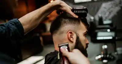 Se viene la Escuela Municipal de Peluquería y Barbería: ¿cómo anotarse gratis?