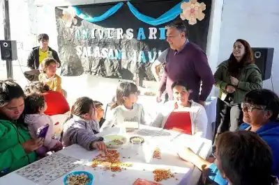 Festejaron ocho años de salud comunitaria con un bingo que reunió a los abuelos del barrio