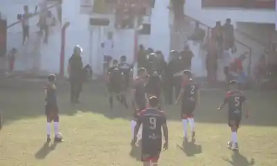 Liga Tucumana cuestionada por comunicado que acusa a Famaillá de abandono cuando árbitro suspendió partido