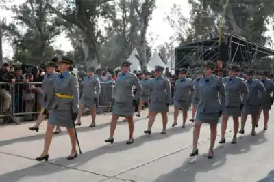 Desfile en Santiago del Estero: ellas se robaron todas las miradas en el Parque Aguirre