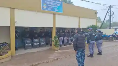 Allanamiento en El Porvenir: secuestraron cuchillos y detuvieron al principal acusado