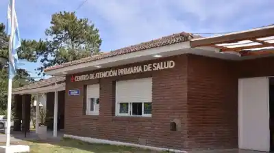 Lo que escondía en su casa: detienen a un hombre por abusar de su hija y su hijastra en Mar Chiquita