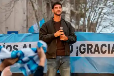 El conmovedor regreso de Marcos Senesi a Concordia: "Me llevo el cariño de todos en el corazón"