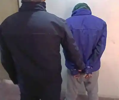Un joven de 24 años fue detenido en La Paz por no poder explicar el origen de una pala