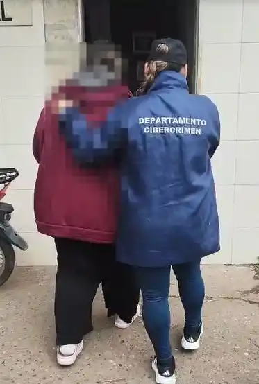 Le prometió un viaje soñado a Mendoza, pero el hotel descubrió todo: la estafa millonaria que terminó en la terminal