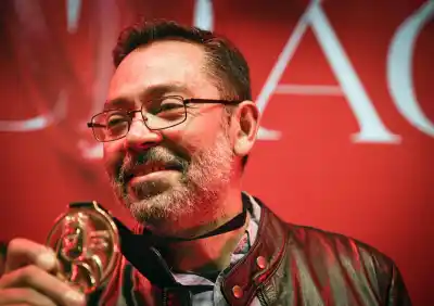 El secreto que escondía el mármol: la obra que se llevó el premio mayor de la Bienal del Chaco 2026