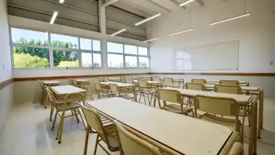 Rompió un récord de 45 años: la escuela que inauguraron en Senillosa y la megaobra que viene