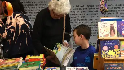 El domingo a pura lectura: la feria que busca alejar a chicos de las pantallas