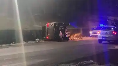 El hielo en la ruta provocó un vuelco en Bustillo: qué pasó en el kilómetro 17