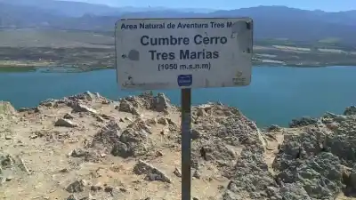 Dos rescates en un día: turistas bonaerenses quedaron varados en cerros de Ullum