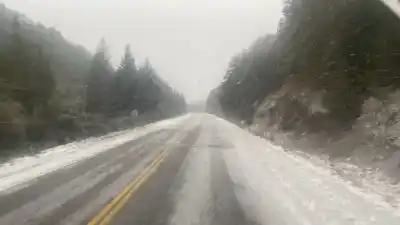 Nieva en las rutas 40 y 23: el detalle que los conductores deben saber antes de salir