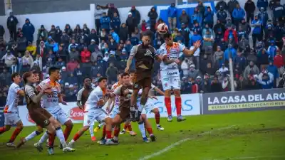 El partido que define todo: Juventud Antoniana se juega el pase en Corrientes