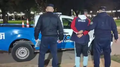 En General Ramírez: lo detuvieron tras amenazar y agredir a su pareja en plena madrugada