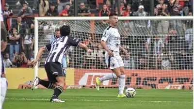 Colón se juega todo: ¿podrá levantarse tras el golpe ante Ferro?