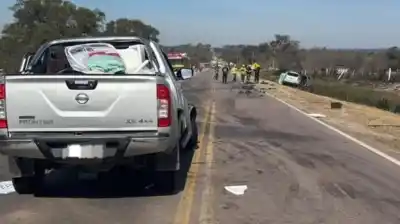 Tragedia en Córdoba: un choque frontal dejó dos muertos y cuatro heridos en la Ruta 9