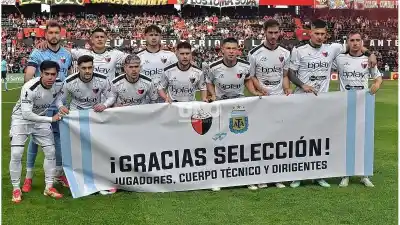 Las duras calificaciones de Colón tras caer ante Chaco For Ever: de la ilusión al golpe