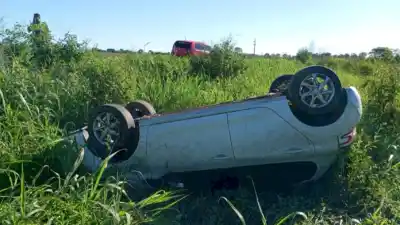 Joven resultó herida tras volcar en la Ruta 303 al intentar evitar un animal