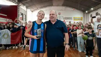 El equipo que dejó helada a Capital Federal: así se coronó campeón argentino