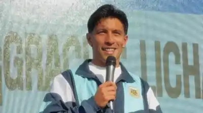 Miles de fanáticos coparon Gualeguay: el emotivo mensaje de Lisandro Martínez que nadie esperaba