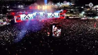 El Chaqueño Palavecino desató una fiesta inolvidable en el cierre del Poncho