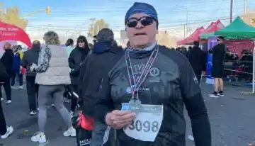 A los 61 años, cumplió su sueño en la Maratón de San Juan: lo que pasó en los últimos metros es imperdible