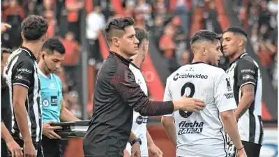 La derrota que puso en jaque a Medrán: ¿se termina el ciclo en Colón?