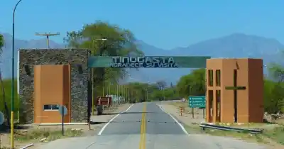 Una camioneta lo embistió por detrás y un ciclista de 81 años perdió la vida en Tinogasta