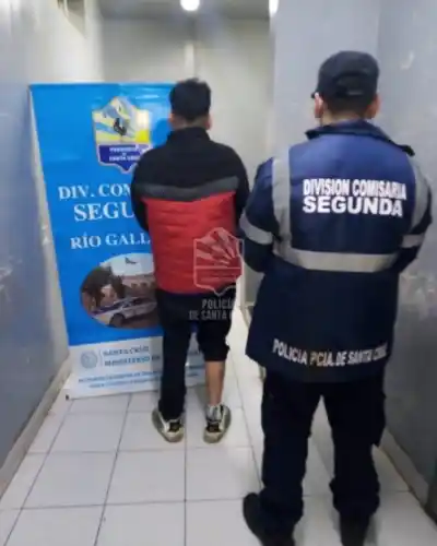 Amenazó al chofer de Uber con un cuchillo en el cuello por no acelerar: el final que nadie esperaba