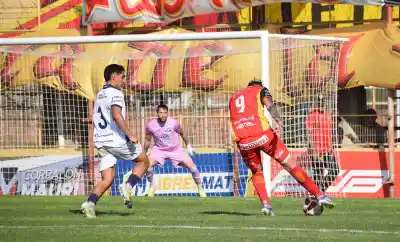 ¿Qué pasó con Boca Unidos? La goleada que encendió todas las alarmas en Corrientes