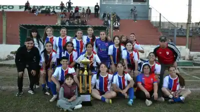 En un partido vibrante, Tesorieri se quedó con el Petit y sueña con el Federal
