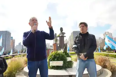 En el homenaje a Evita, Alak y Kicillof lanzaron un mensaje que incomoda a Milei