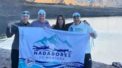 Desafío extremo: cuatro mendocinos se sumergirán en aguas a 2°C en la Copa Mundial de Natación Invernal
