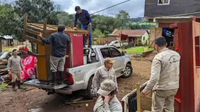 El Soberbio: 104 evacuados esperan volver a sus casas mientras El Niño acecha