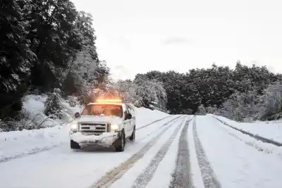 Neuquén bajo nieve y lluvia: el operativo que busca evitar una nueva emergencia vial
