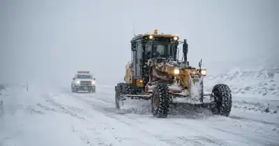 Alerta en Santa Cruz: ¿qué rutas son las más peligrosas por la nieve y la niebla?